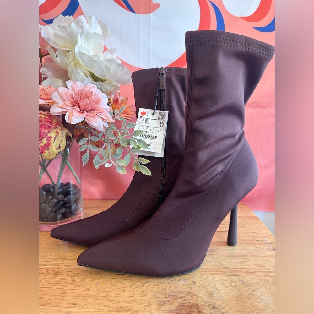 ZARA brown high heel booties size 6.5 NWT